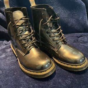 Dr. Marten’s 1460 Vegan Chrome Lace Up Combat Boots - Size USL 9.0 - EU 41